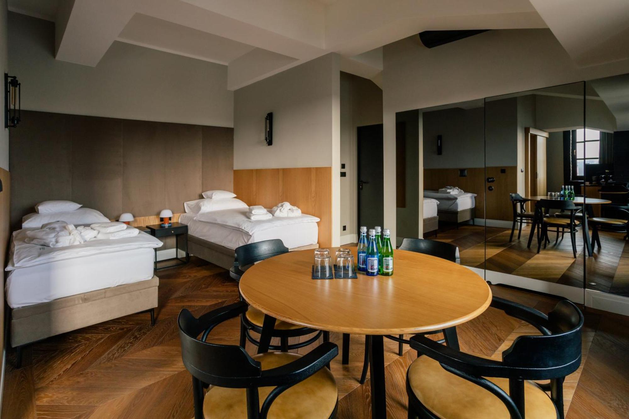 Aparthotel 4 Strony W Wodnej Wiezy Pszczyna